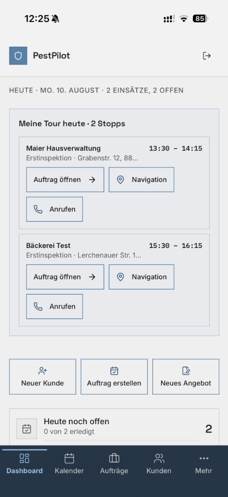 Dieselbe Übersicht auf dem Handy, für die Arbeit vor Ort.
